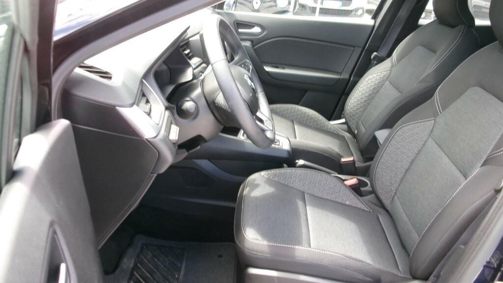 Renault Captur 1.6 Hybrid Equilibre E-Tech Auto