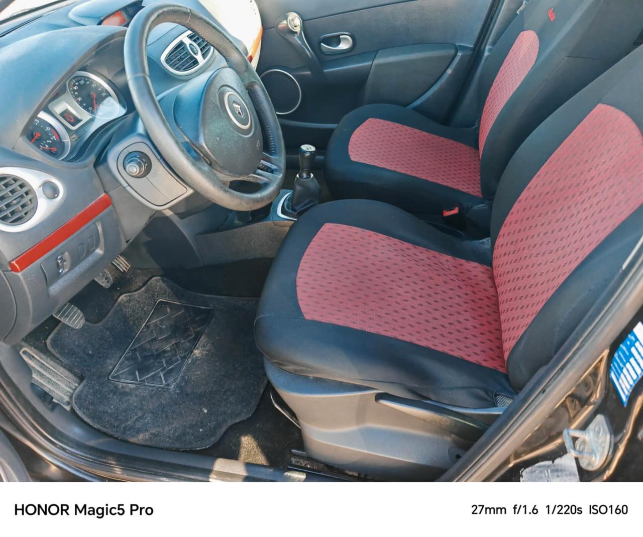 Renault Clio 1.2 16V 5 porte Dynamique