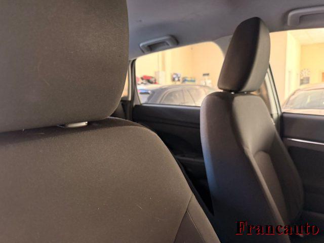 MITSUBISHI ASX 1.6 2WD Invite Navi