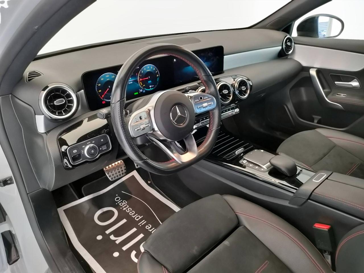 Mercedes-Benz Classe A - W177 2018 - A 250 e phev (eq-power) Premium auto