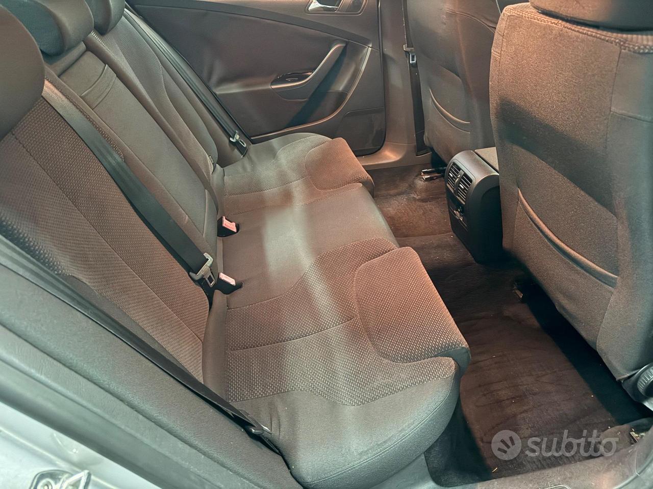 Volkswagen Passat 1.9 TDI 105CV - 2008