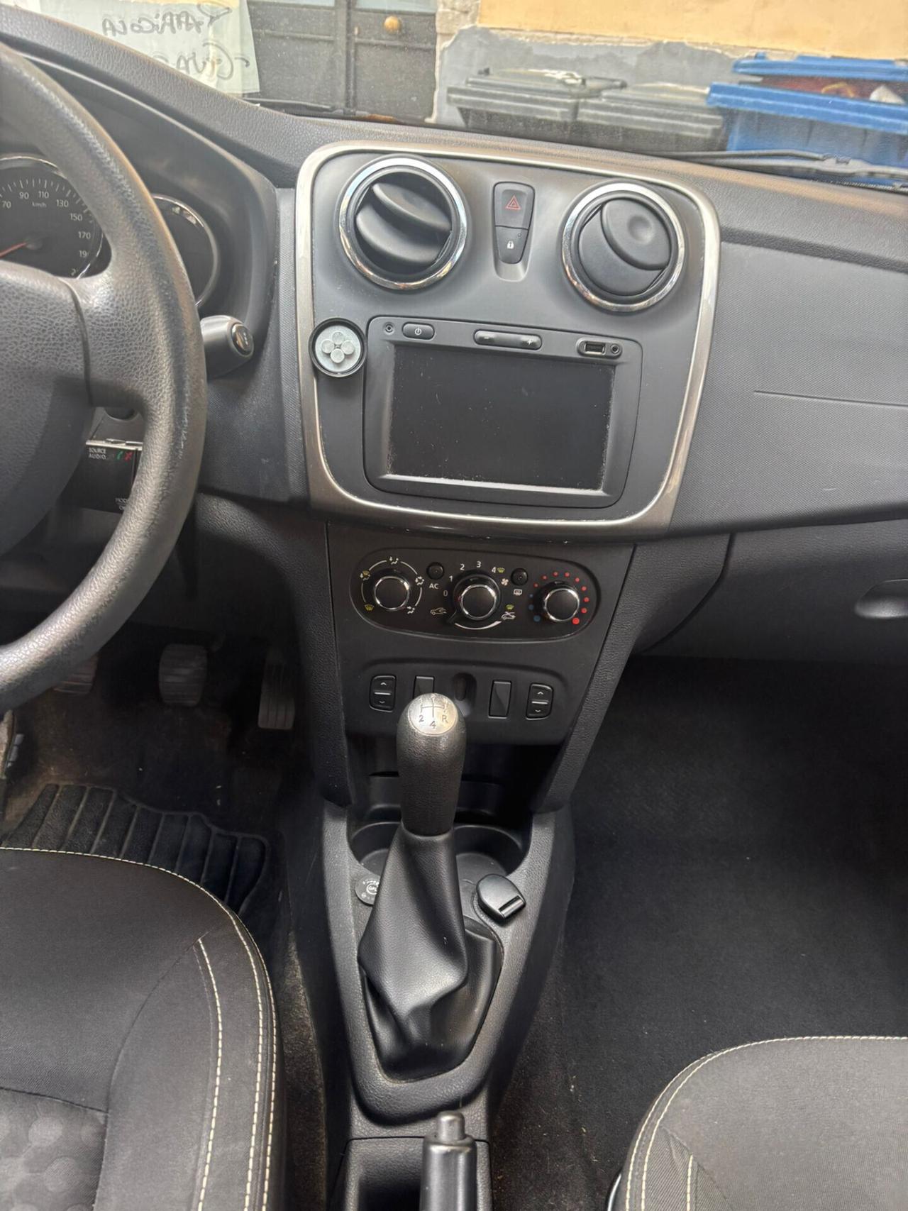 Dacia Sandero 1.2 GPL 75CV SCADENZA BOMBOLA 2035
