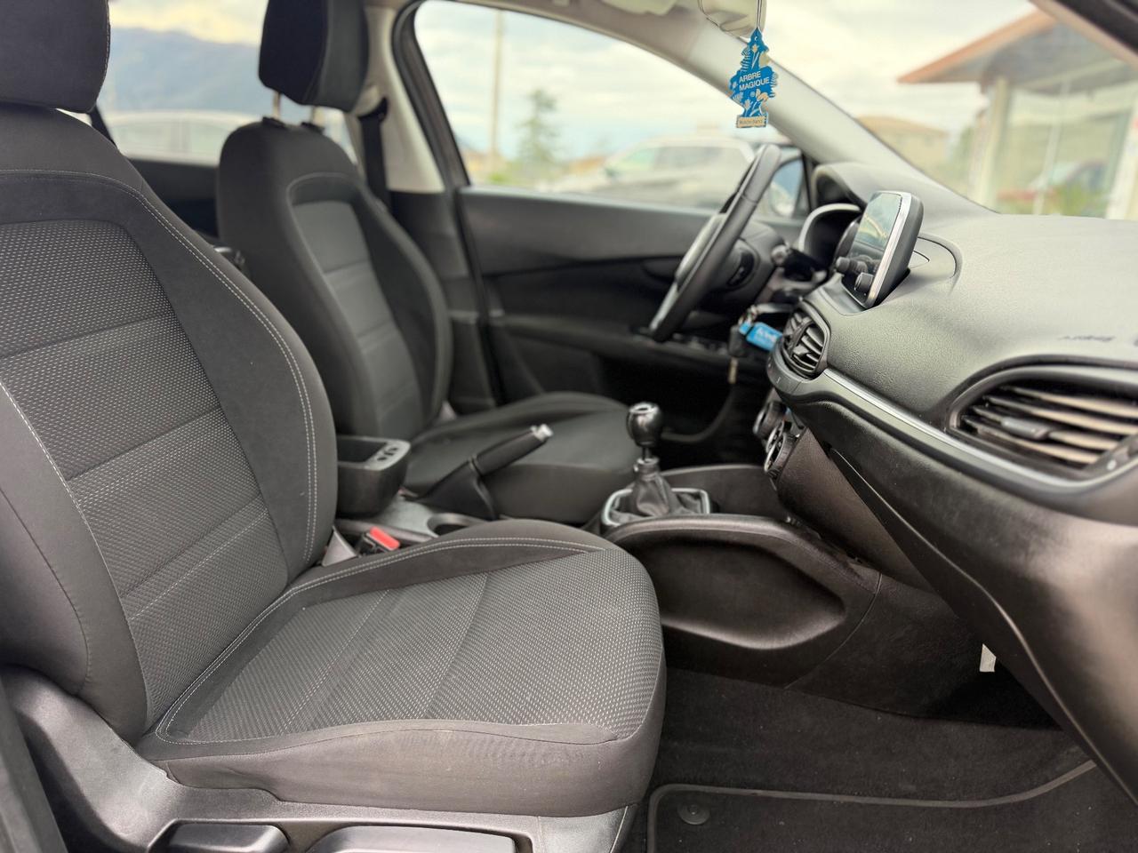 Fiat Tipo 1.6 Mjt S&S 5 porte Lounge 11/1017