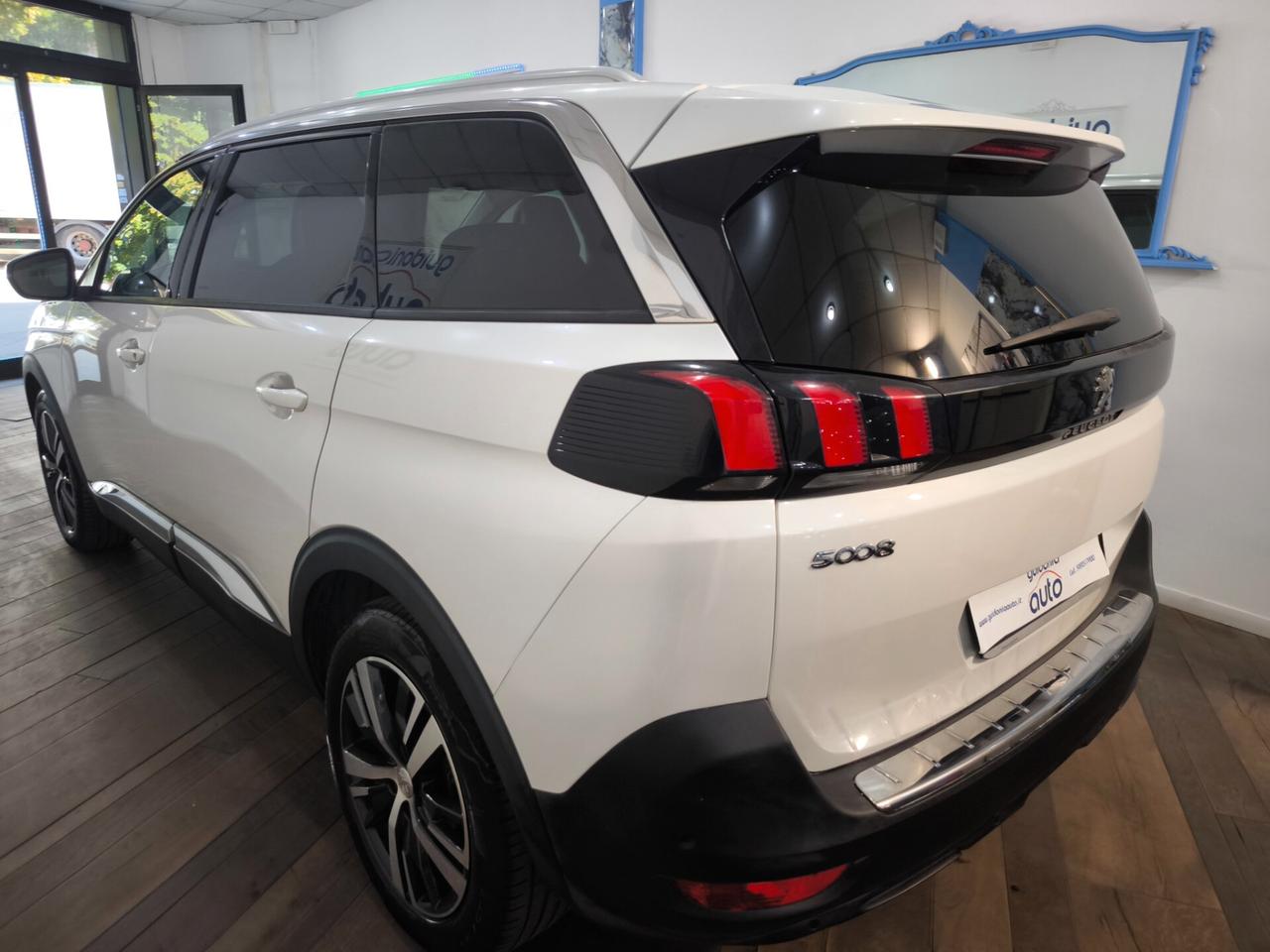 Peugeot 5008 BlueHDi 120 S&S Allure