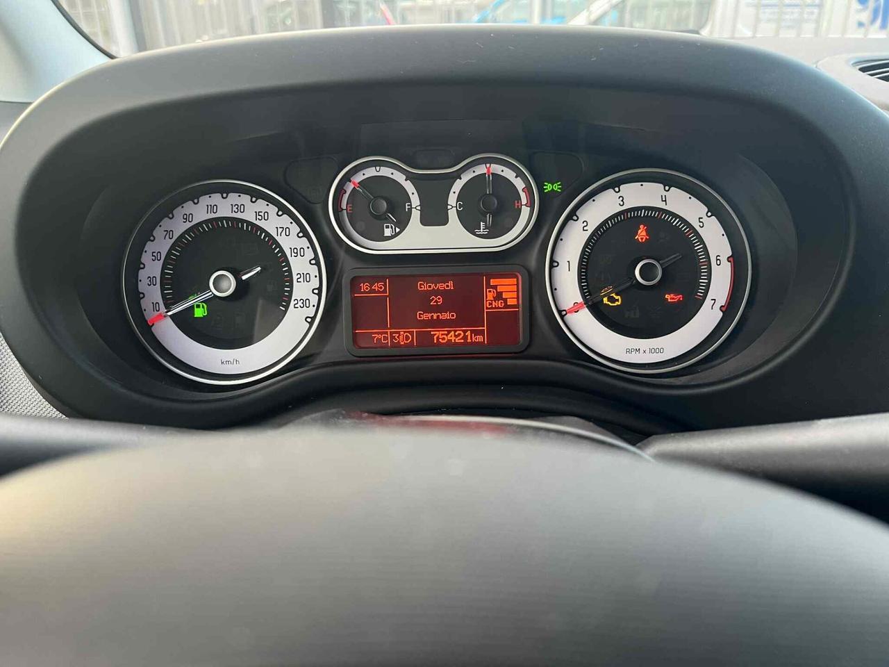 Fiat 500L 0.9 TwinAir Turbo Metano Lounge imm. 12/2016