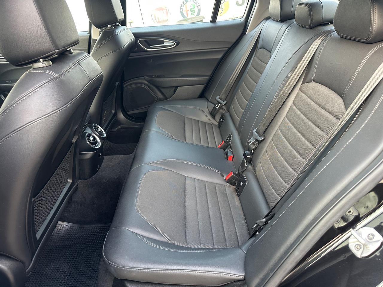 Alfa Romeo Giulia 2.2 Turbodiesel 180 CV AT8 Super