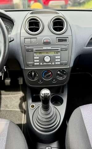 Ford Fiesta 5p 1.2 Plus Neopatentati