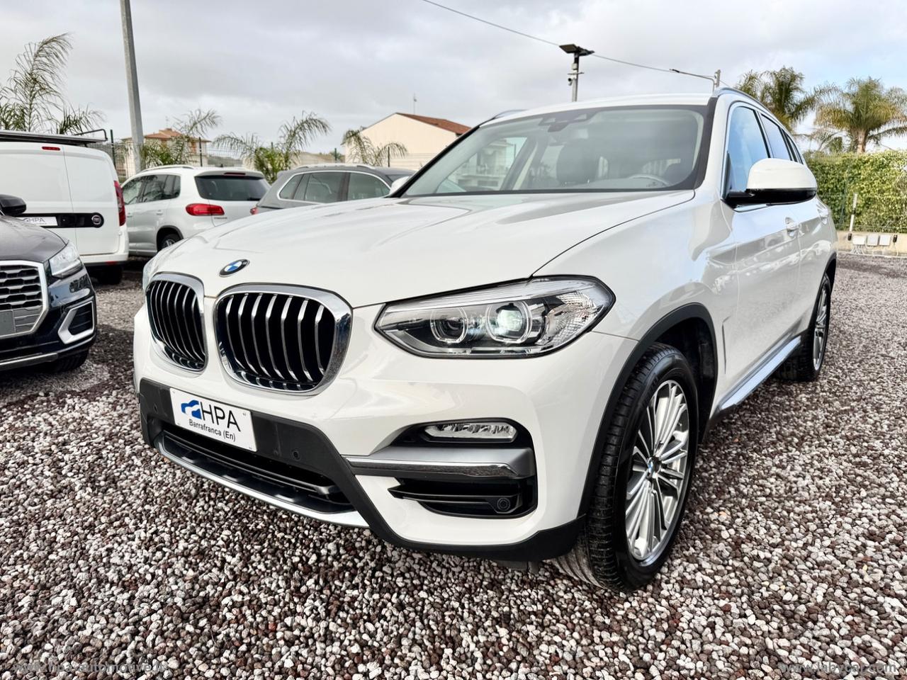 BMW X3 xDrive20d Luxury NAVI PELLE LED CERCHI 19