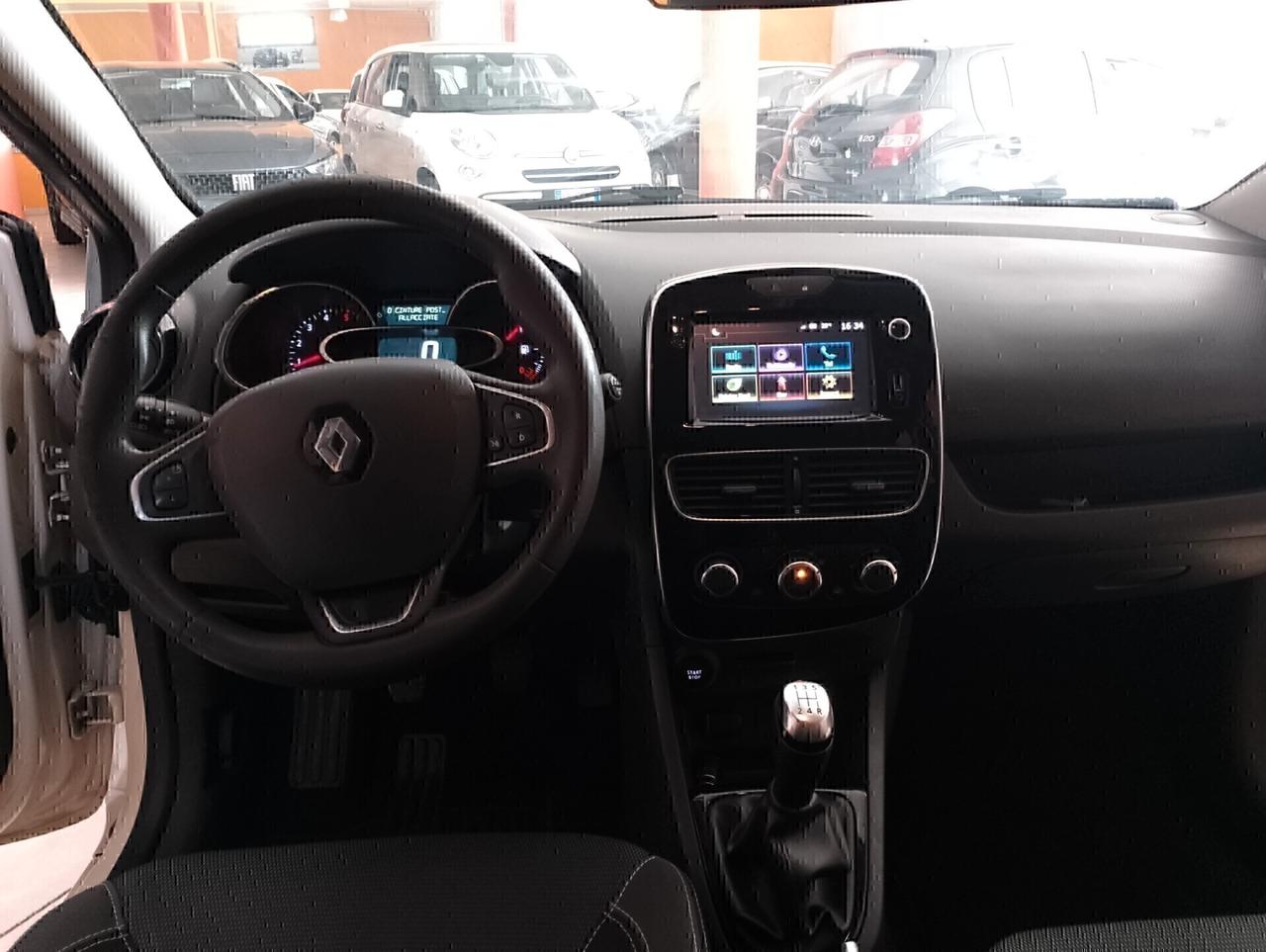 Renault Clio dCi 8V 75 CV Start&Stop 5 porte Energy Duel