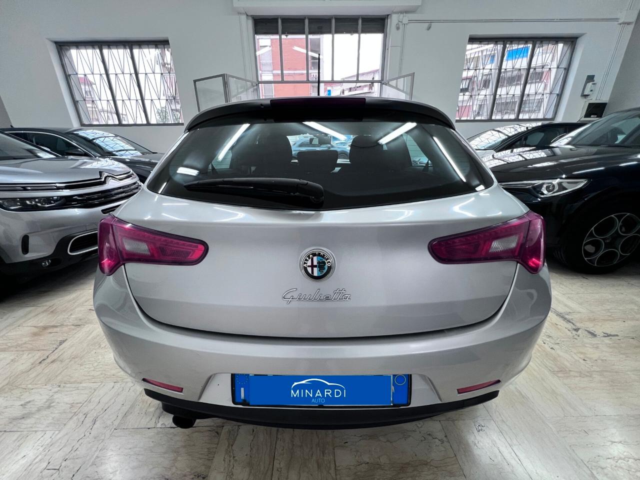 Alfa Romeo Giulietta 1.6 JTDm-2 105 CV Exclusive