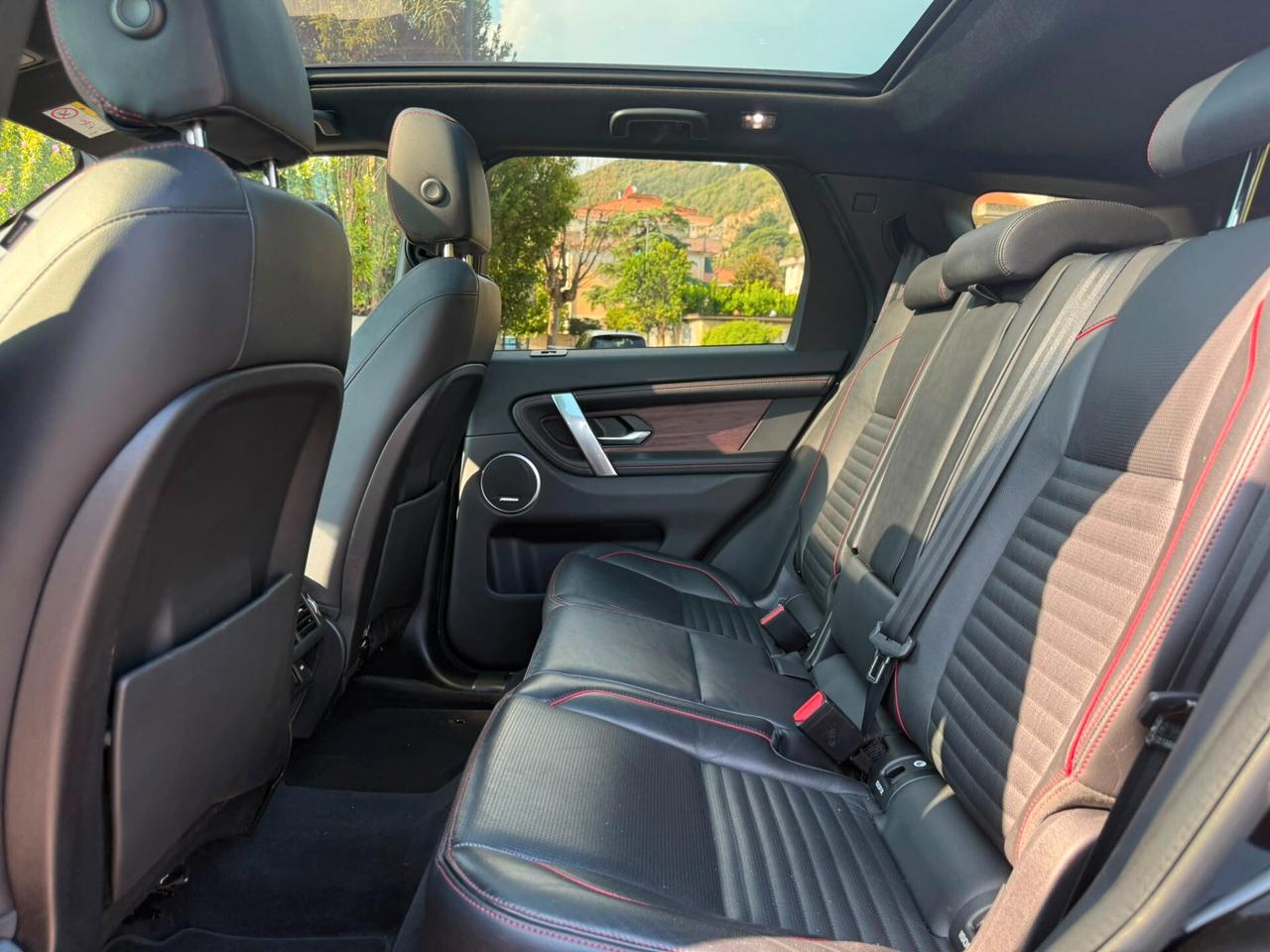 Land Rover Discovery Sport 2.0 TD4 180CV AWD Auto R-Dynamic S