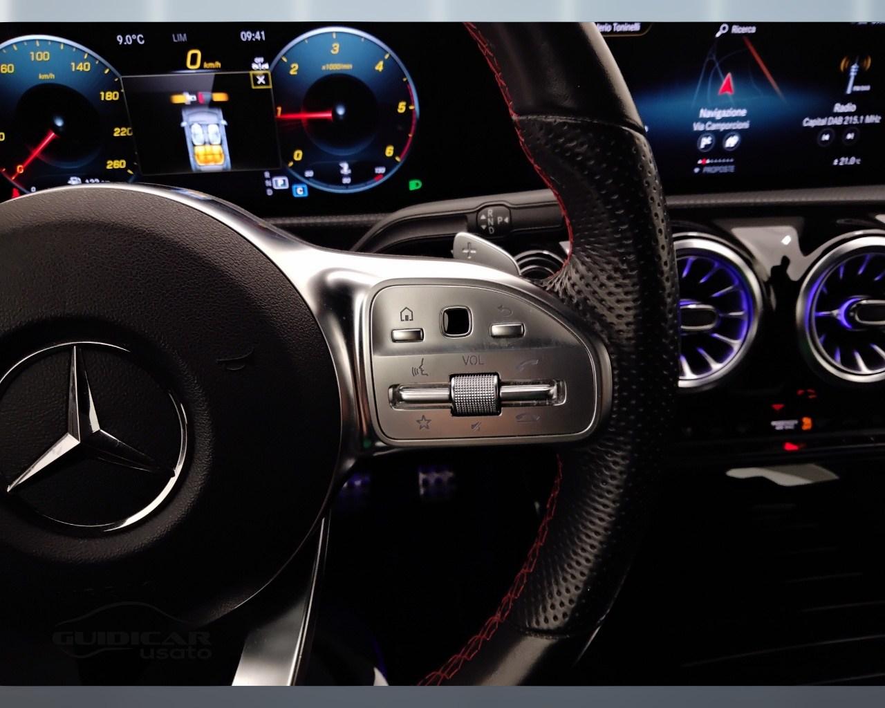 Mercedes-Benz CLA Sh.Brake - X118 - CLA Shooting Brake 200 d Premium auto
