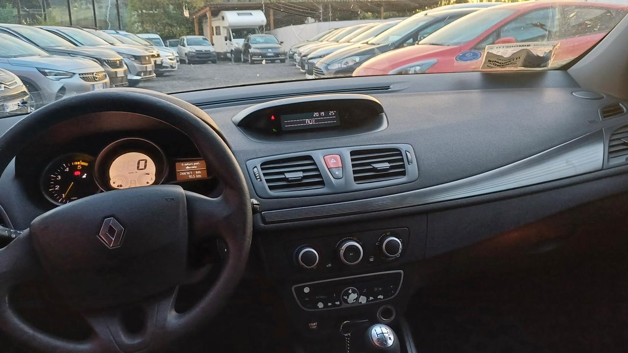 Renault Megane Mégane 1.5 dCi 90CV SporTour Confort