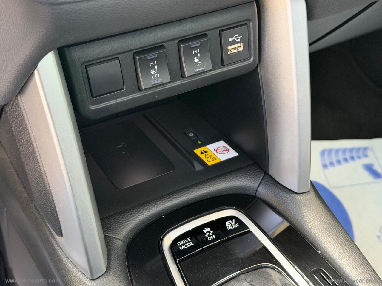 TOYOTA Corolla Cross 2.0H 197 CV E-CVT Lounge