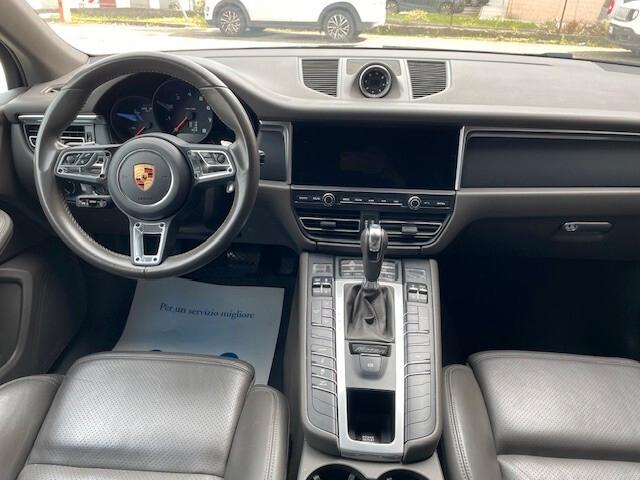 Porsche Macan 2.0