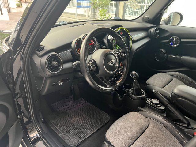 MINI Cooper D 1.5 Cooper Cmbio aut fari led D Hype 5p da?179,00