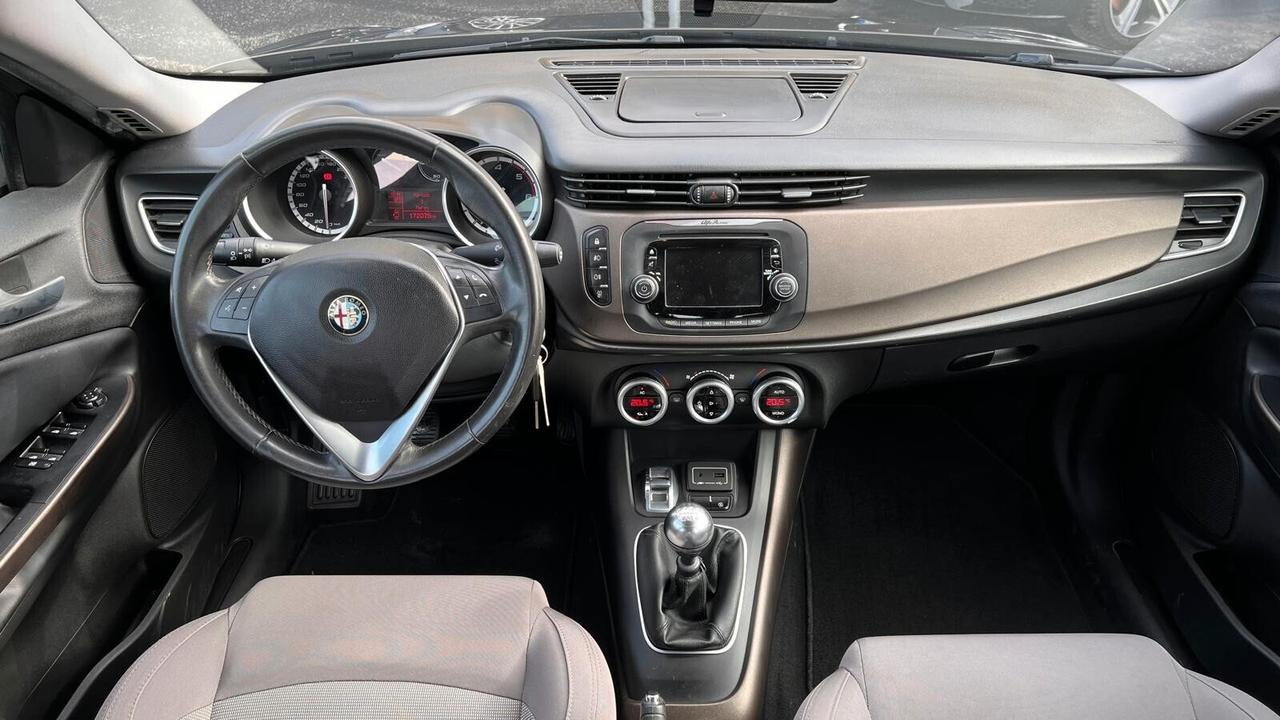 Alfa Romeo Giulietta 1.6 JTDm-2 105 CV Distinctive