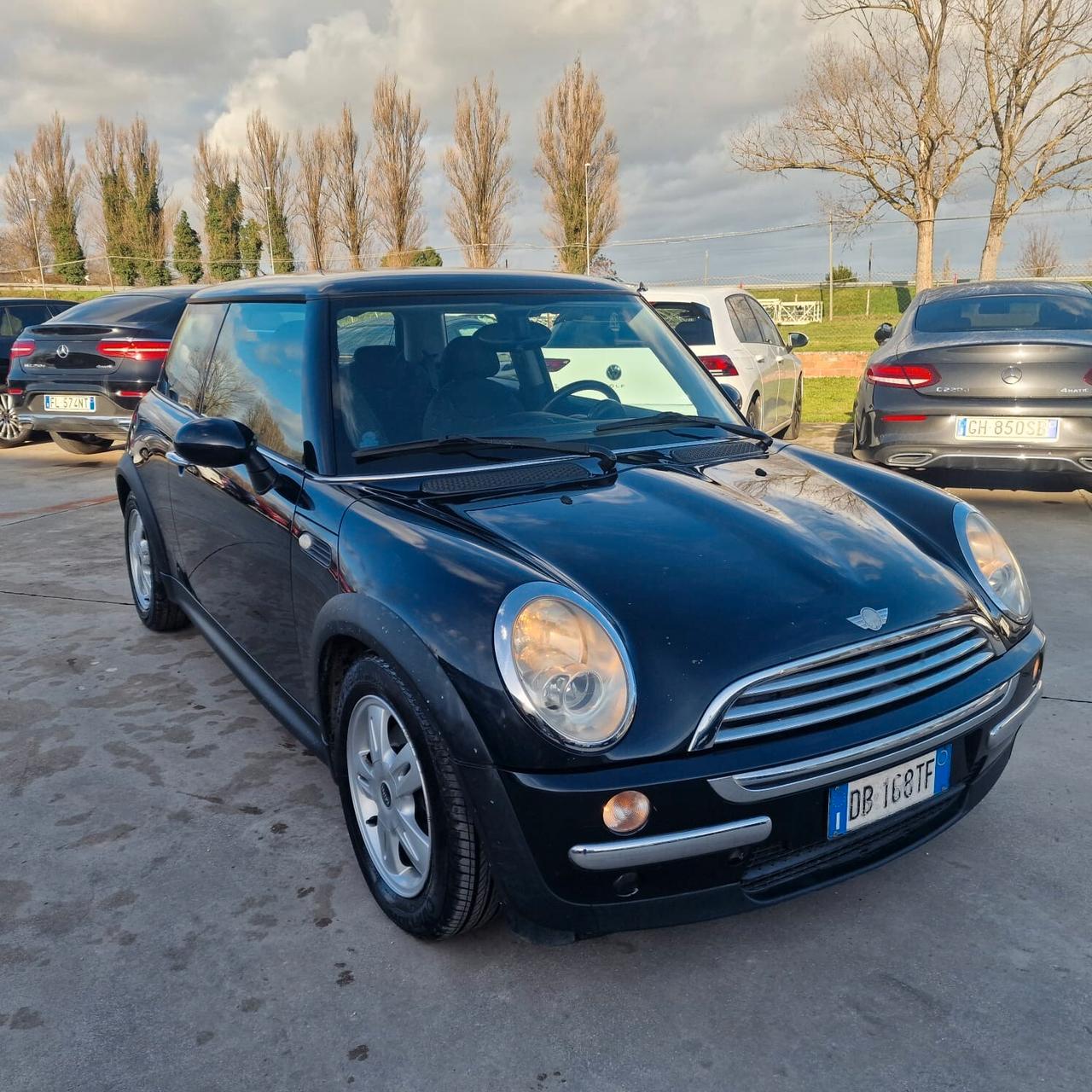 Mini Mini 1.4 tdi One D OK PER NEOPATENTATI