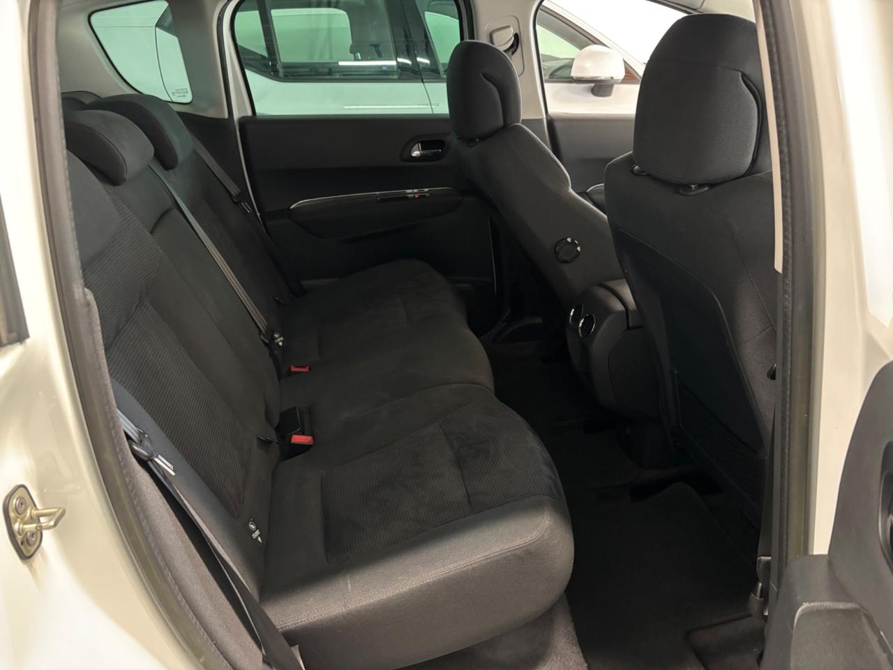 Peugeot 3008 1.6 HDi |OK NEOPATENTATI |