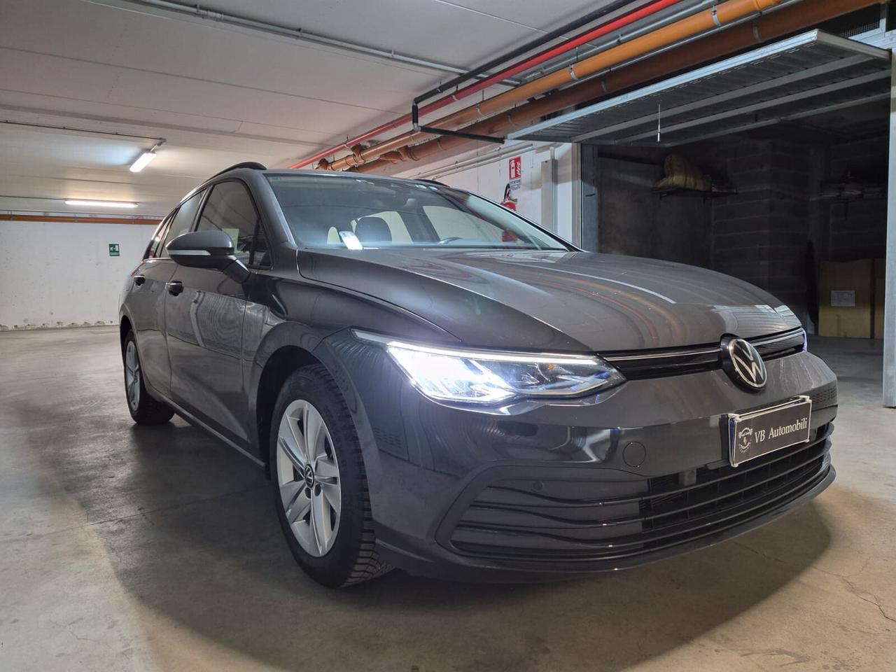 Volkswagen Golf Variant 1.5 eTSI EVO ACT DSG Life