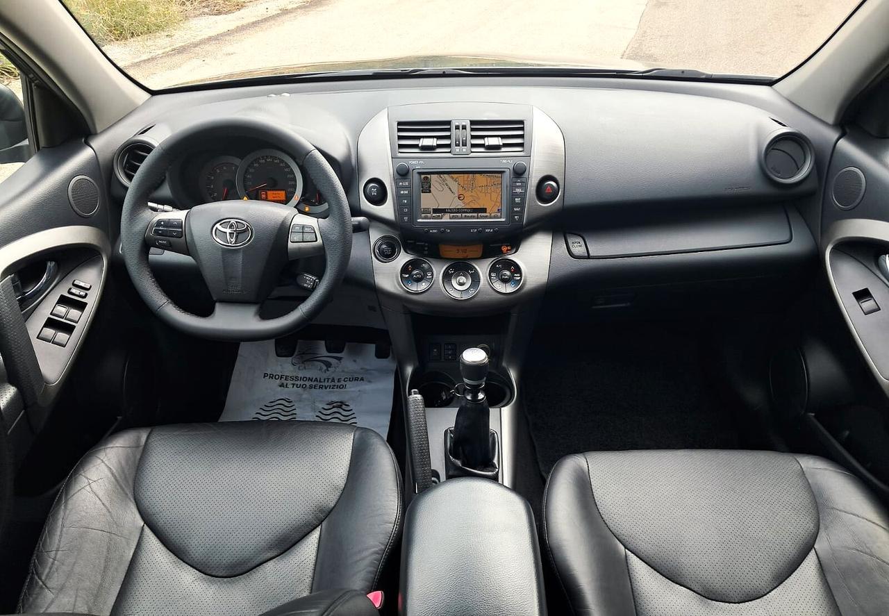 Toyota RAV 4 RAV4 2.2 D-4D 150 CV DPF Luxury