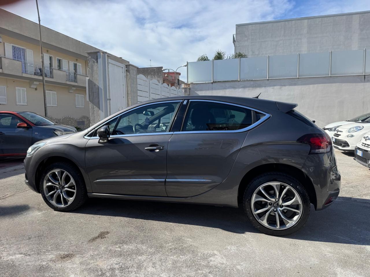Ds DS4 4 1.2 BENZINA 130CV Sport Chic 2015