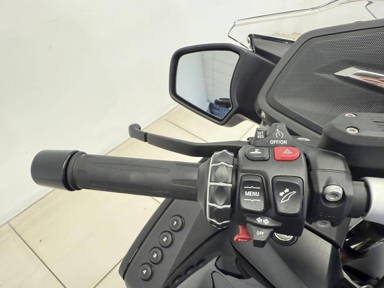 BMW R 1250 RT Triple Black