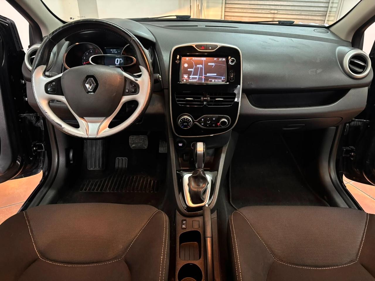 RENAULT CLIO 2016 BI-COLORE AUTOMATICA 1.5 DIESEL
