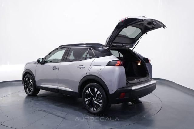 PEUGEOT 2008 motore elettrico 136cv GT