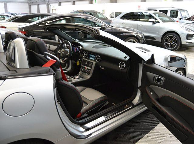 MERCEDES-BENZ SLC 200 Premium Amg RedArt Edition " Km 26.000 "