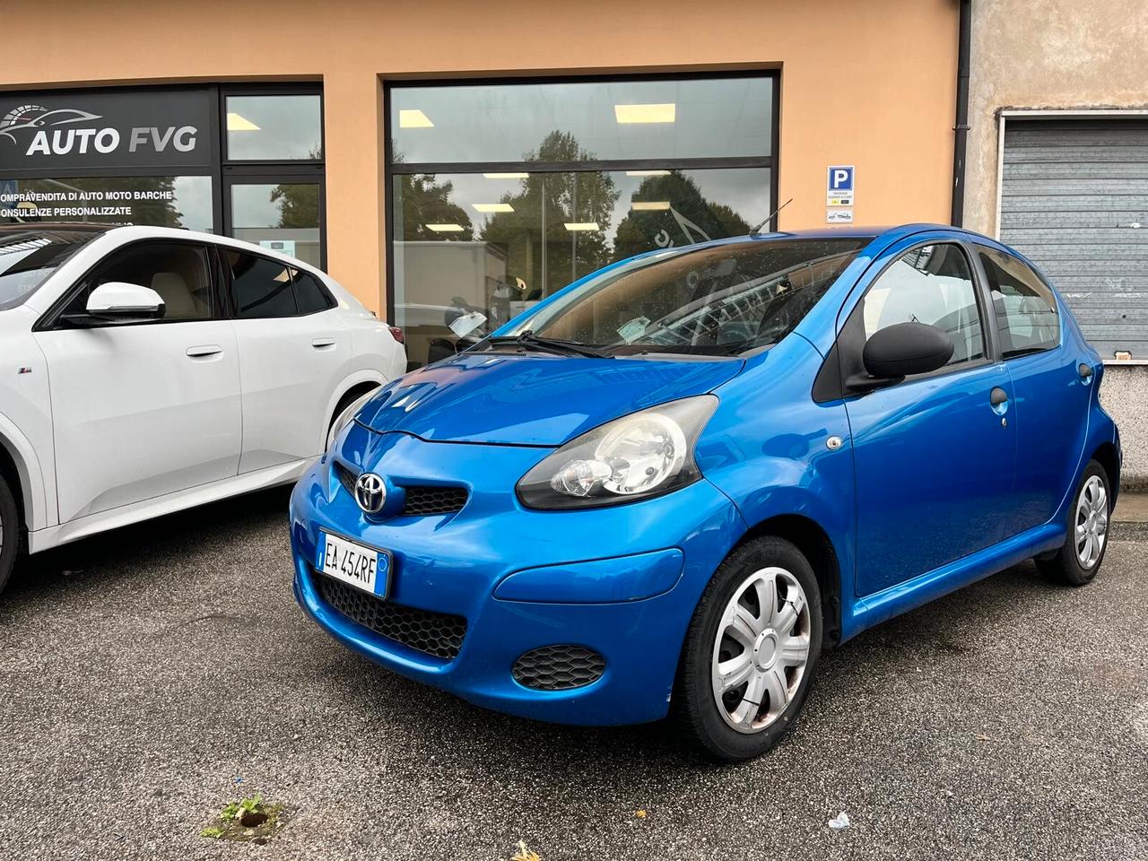Toyota Aygo 1.0 12V VVT-i 5 porte Neopatentati