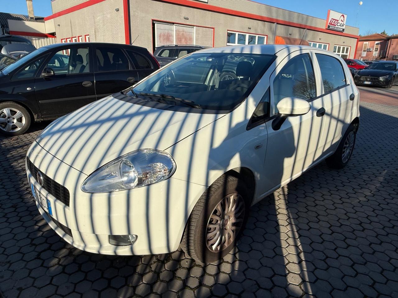 Fiat Punto 1.4 8V 5 porte Natural Power Street