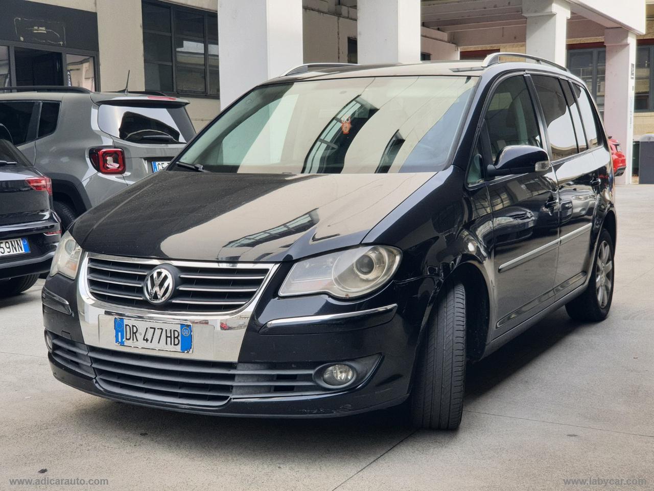 VOLKSWAGEN Touran 2.0 TDI DPF 7 POSTI