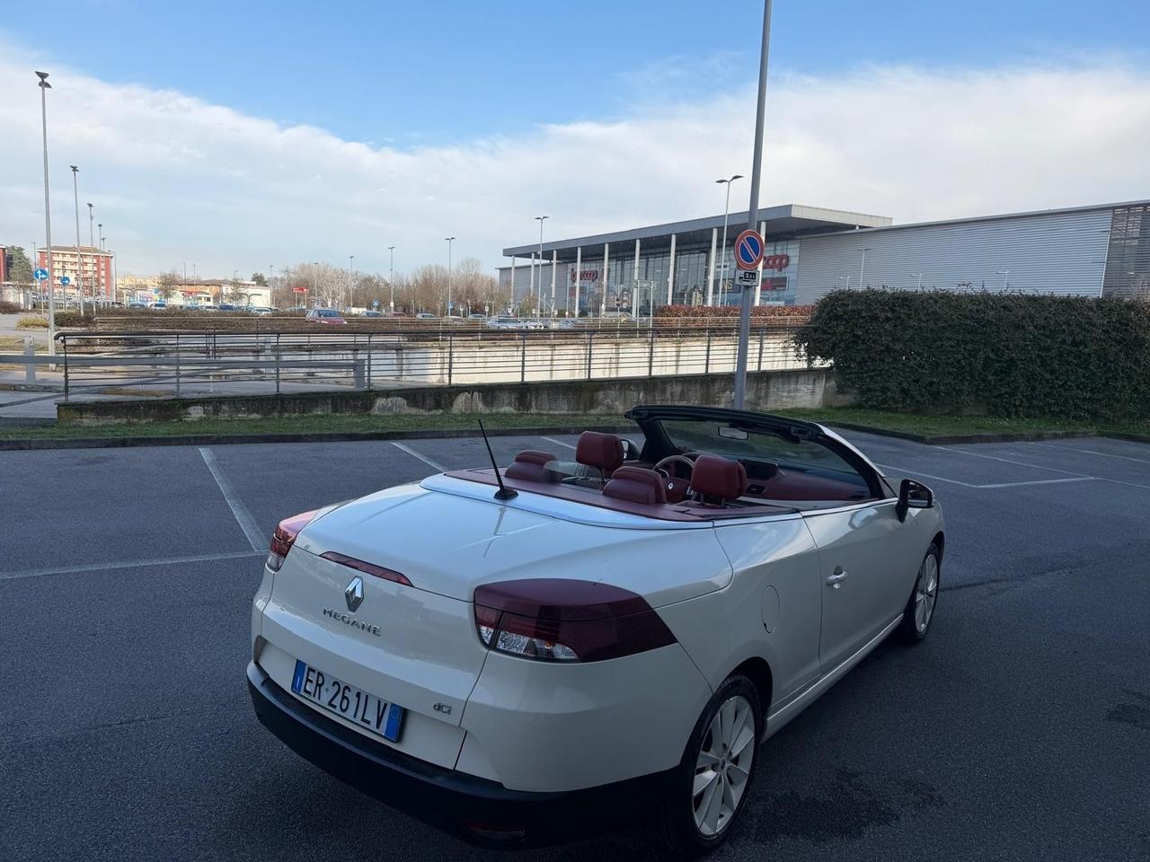 Renault Megane Mégane C-C 1.5 dCi 110CV Floride