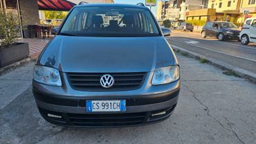 Volkswagen Touran 1.9 TDI 90CV Conceptline
