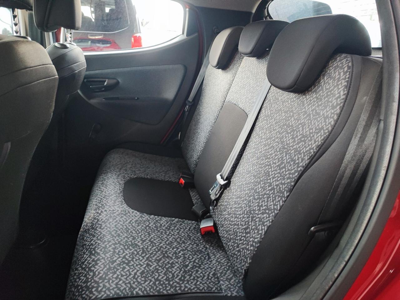 Lancia Ypsilon 5 porte S&S Hybrid Ecochic Gold