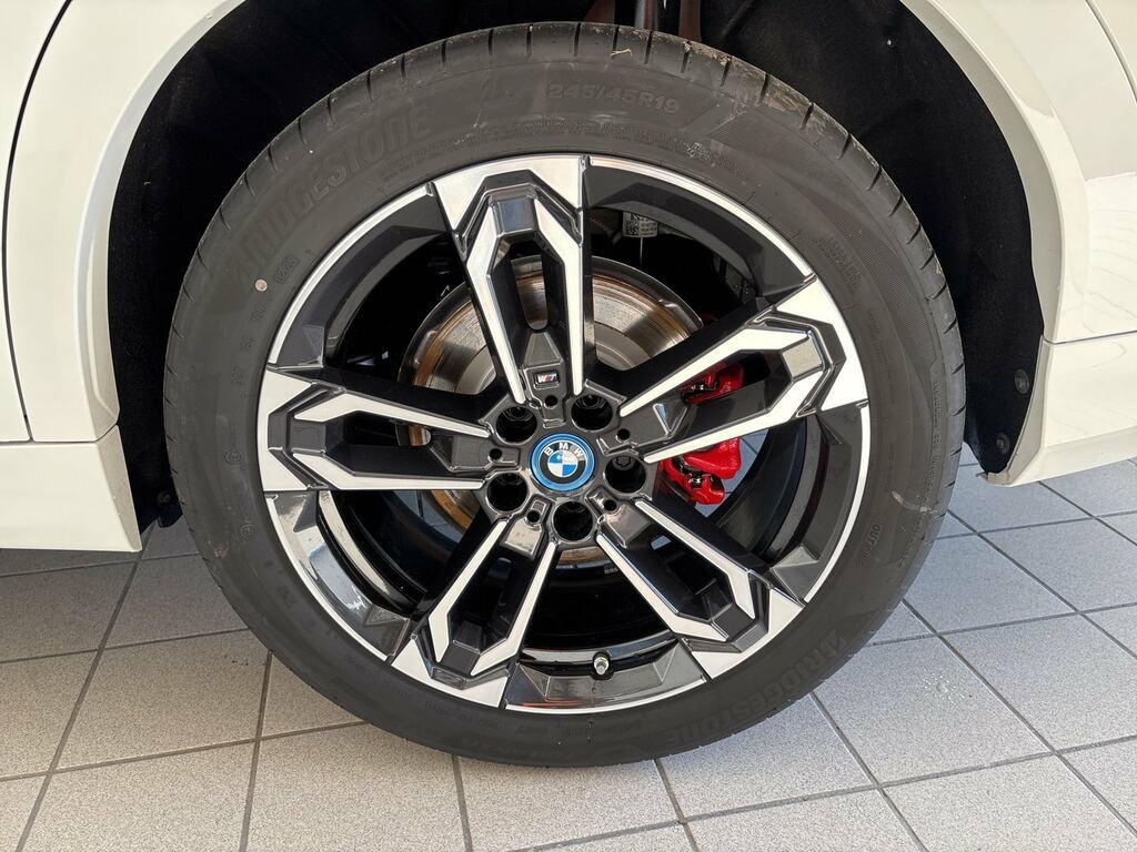 BMW iX2 20 MSport Pro eDrive