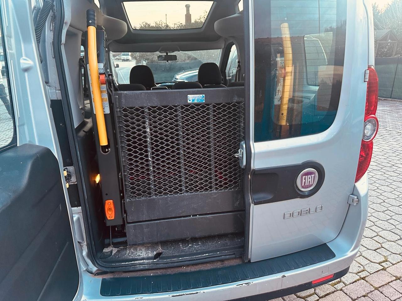 Fiat Doblo Doblò 1.4 BENZINA 2011 PER TRANSPORTO DISABILI