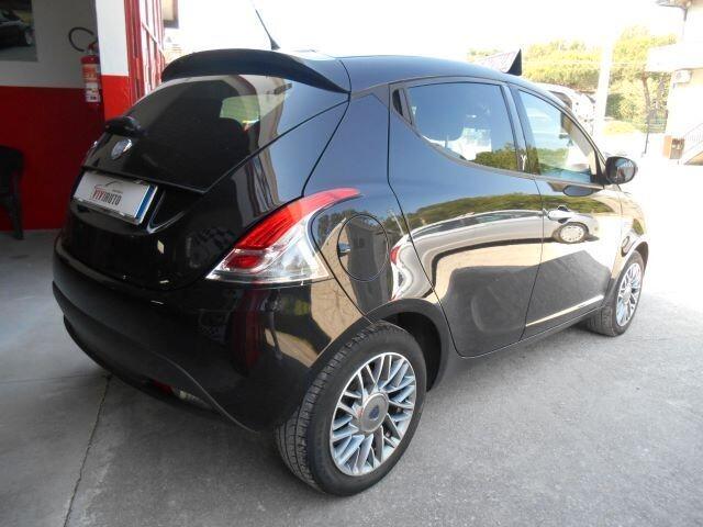 Lancia Ypsilon 1.2 69 CV 5 porte KM 95000