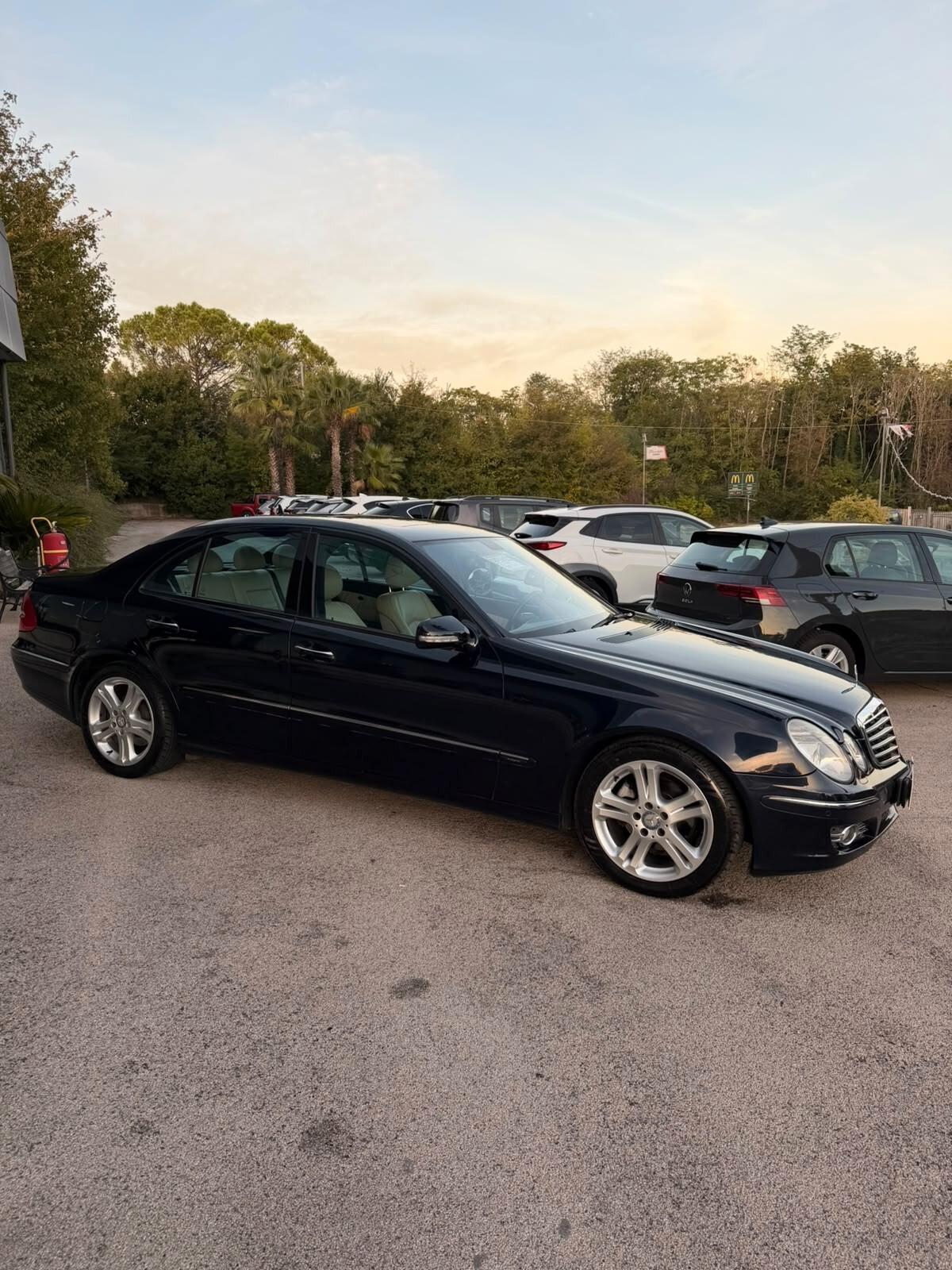 Mercedes-benz E 320 CDI cat Elegance