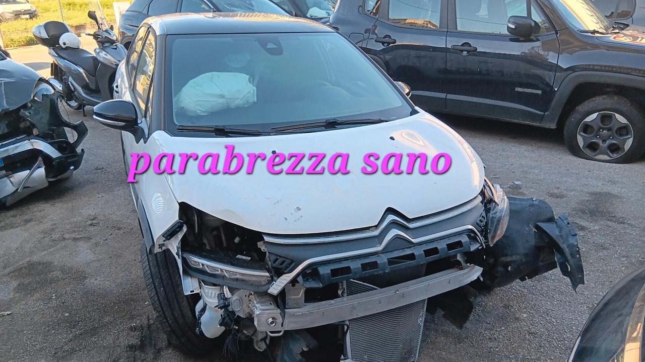 Citroen C3 shine incidentata sinistrata mondialcars km 3100