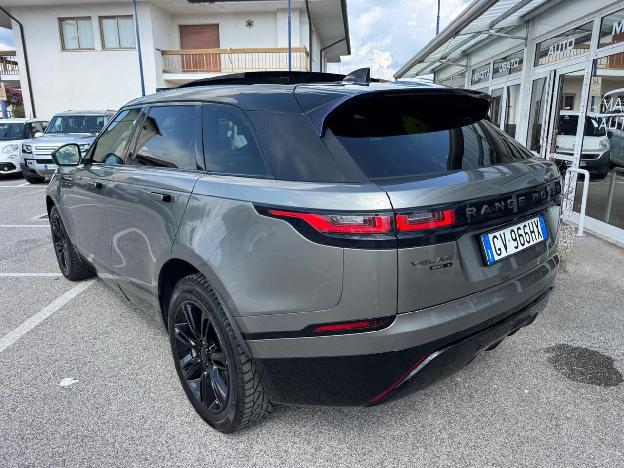 Land Rover Range Velar 2.0D I4 240 CV R-Dynamic S