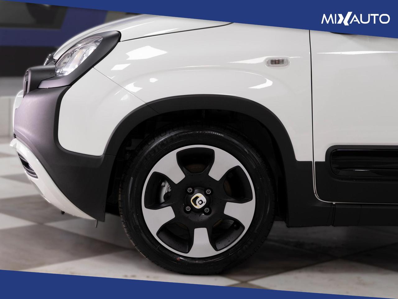 Fiat Panda Pandina Cross 1.0 Firefly Hybrid S&S 70CV