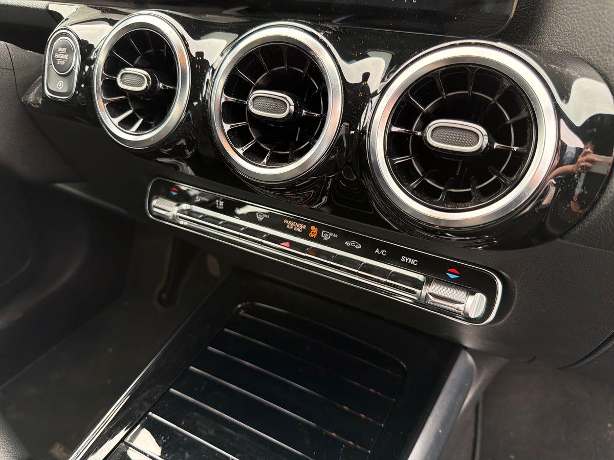 Mercedes-Benz GLA 200 Sport Plus auto