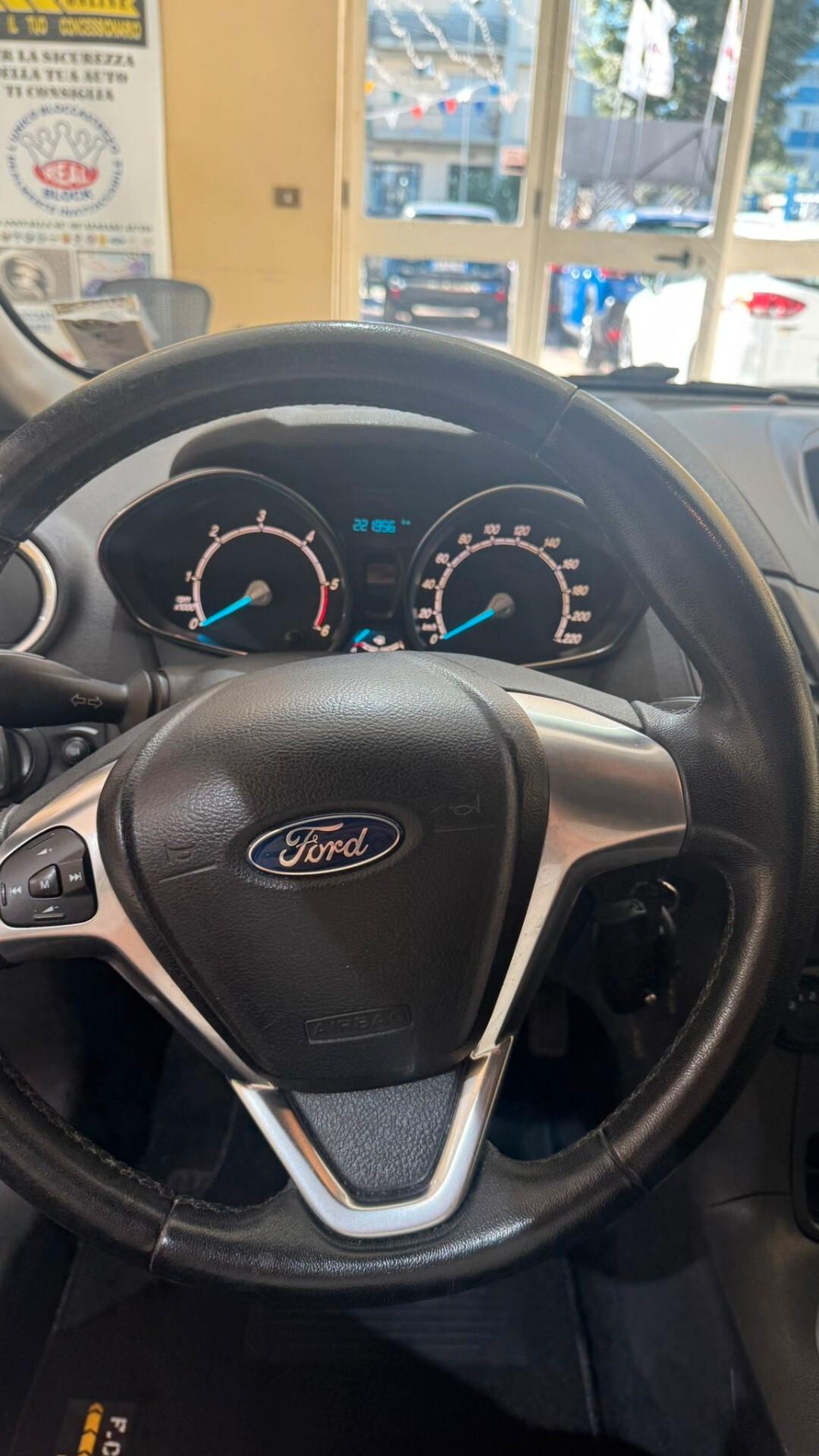 Ford Fiesta 1.6 TDCi 95CV 5 porte