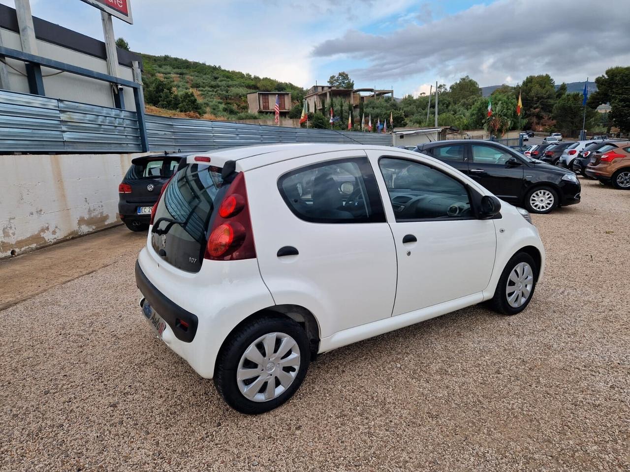 Peugeot 107 1.0 68CV 5p. Access