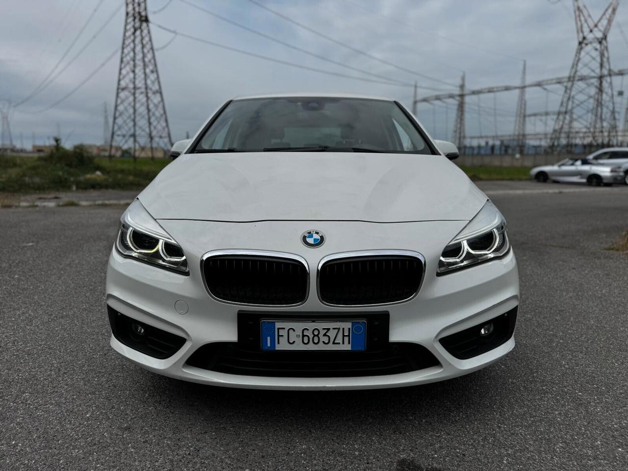 Bmw 2er Active Tourer 218d Luxury
