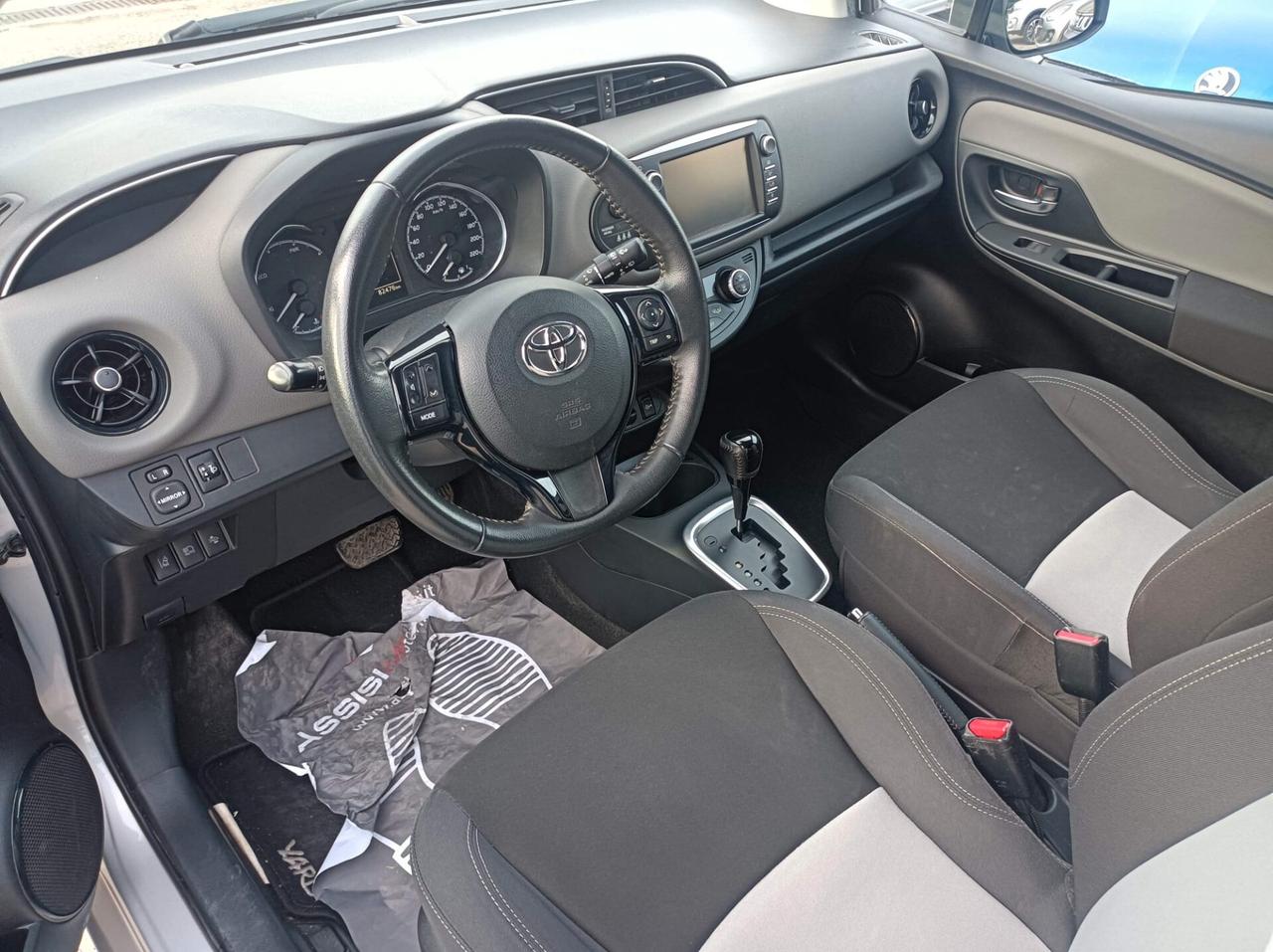 Toyota Yaris 1.5 Hybrid 5 porte Active