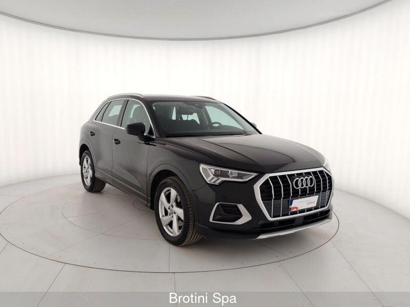 Audi Q3 35 TDI S tronic Business Advanced