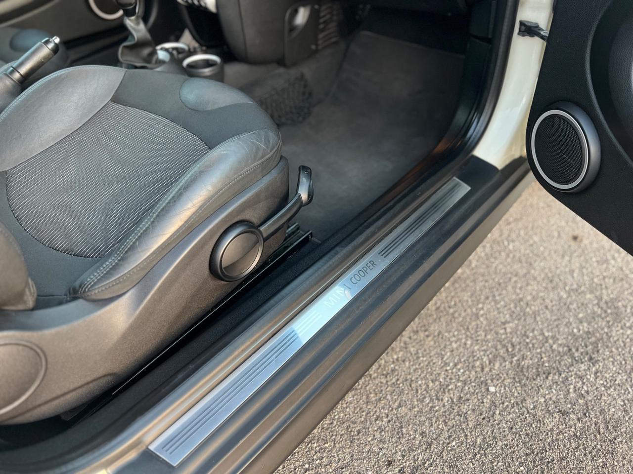 Mini Cooper Cabrio (90kw)